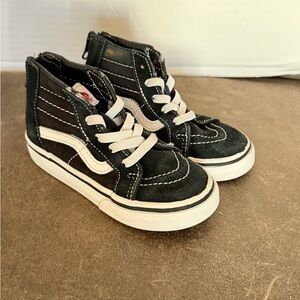 Vans Kids Black and White High-Top Sneakers Zip Back toddler size 7.5